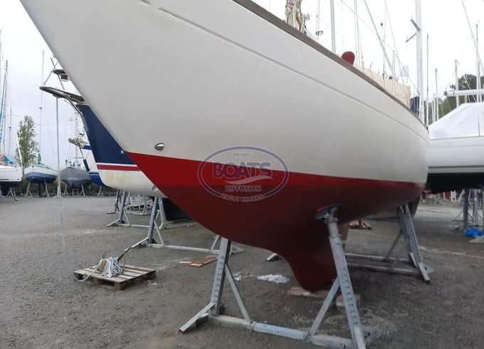 LeComte Yachts Medalist 33 Mk2