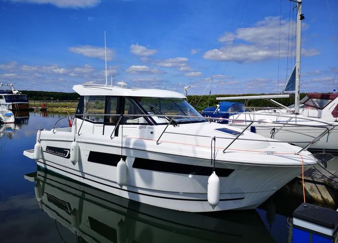Merry FIsher 855