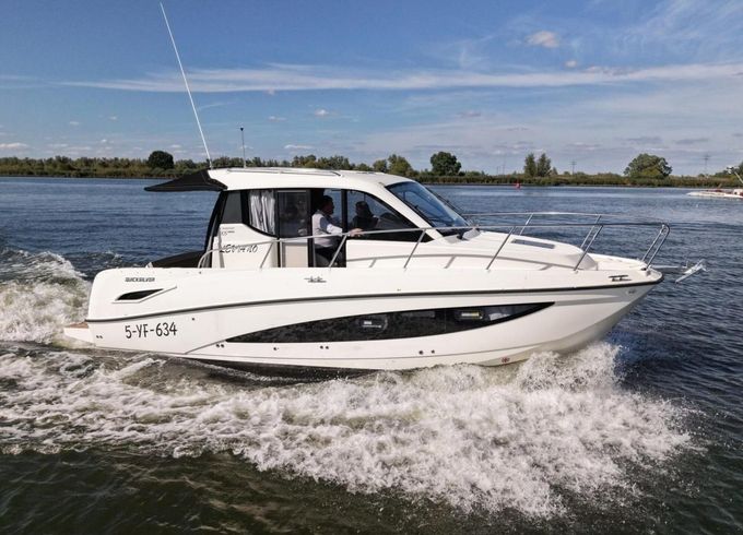 Quicksilver 905 Activ Weekend