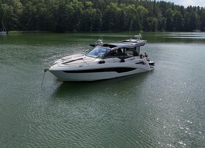 Galeon 425HTS