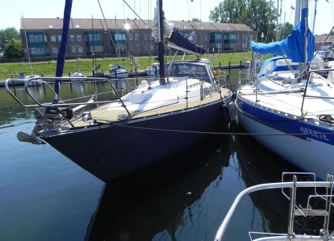 C&C Yachts 30E