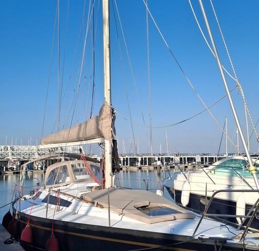 Dufour 39