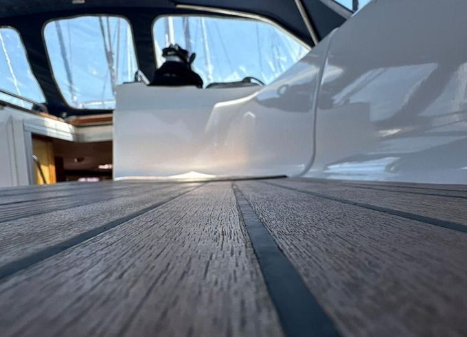 Bavaria 49 cruiser