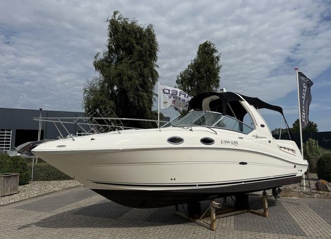 Searay Sundancer 275
