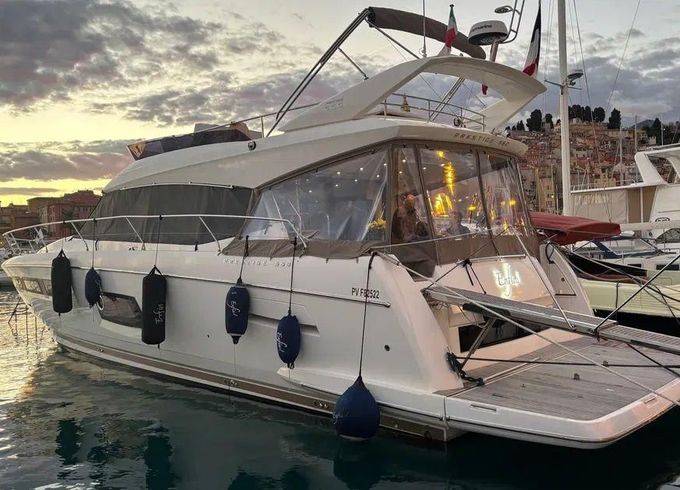 Jeanneau Prestige 560