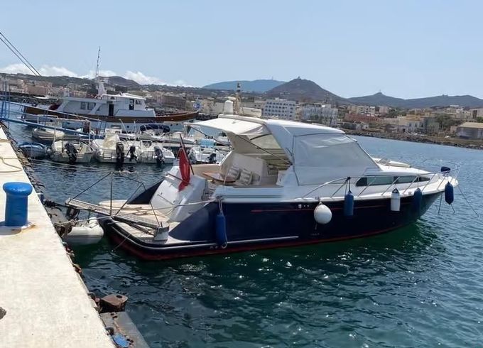 Chris Craft Roamer 43