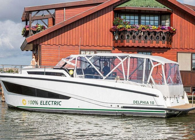 Delphia 10 Lounge Electric DEMO, direct verkrijg