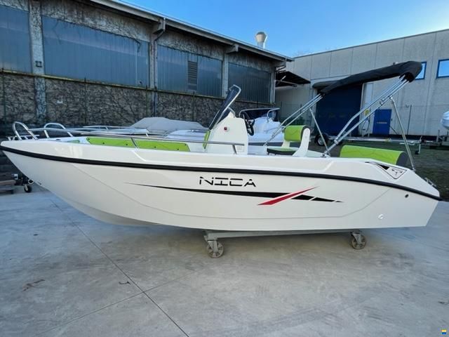 Trimarchi Nica 5.30 + Honda BF40E