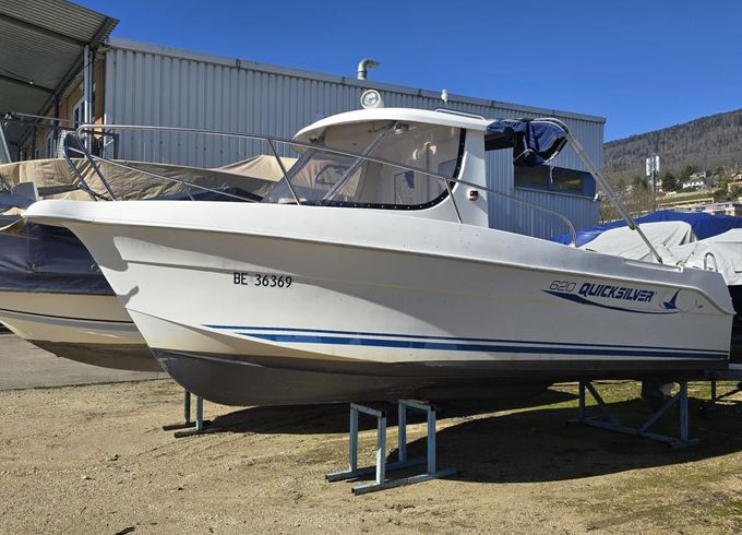 Quicksilver 620 Pilothouse