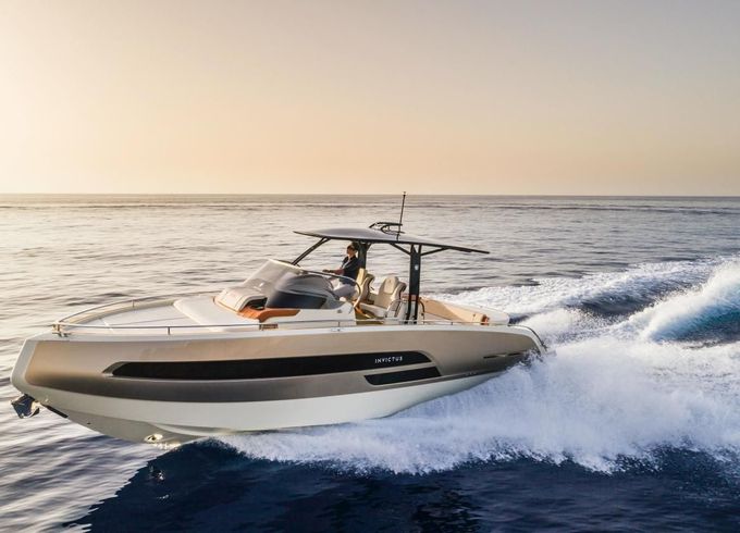 Invictus GT 370 S