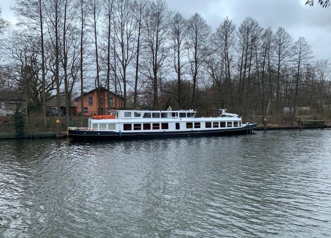 deutsch Wohnschiff