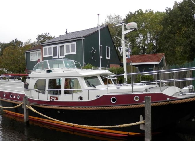 Linssen 380 Dutch Sturdy AC Twin