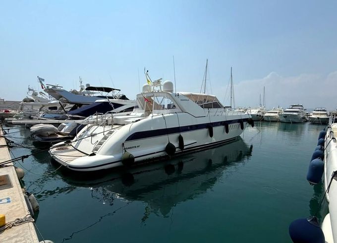 Mangusta 80