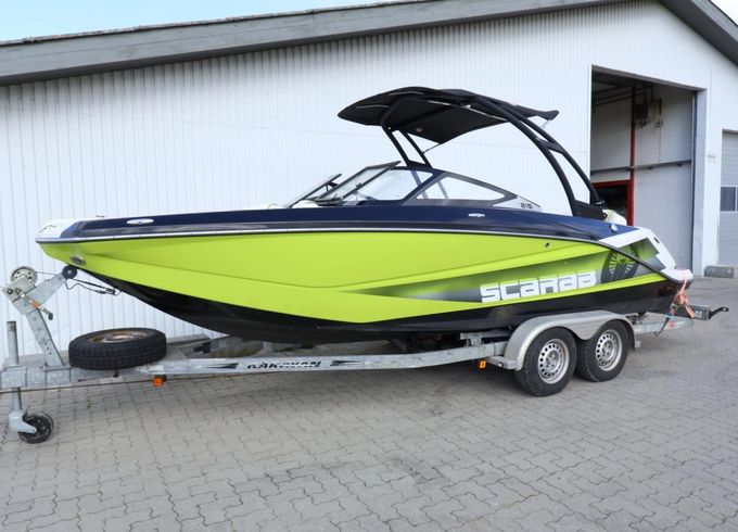 Scarab 215 HO Jet