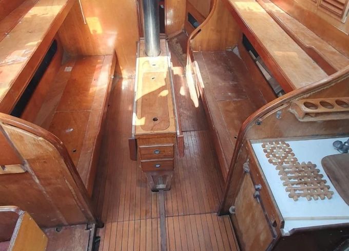 Cantieri del Serchio STRATOS 12