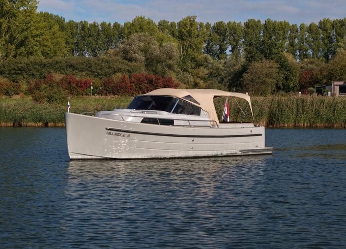 Antaris Seventy7 Cabin