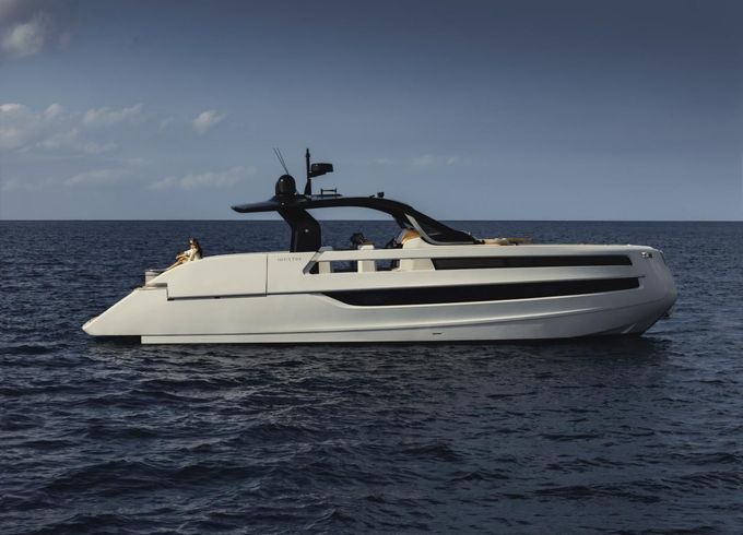 Invictus TT550