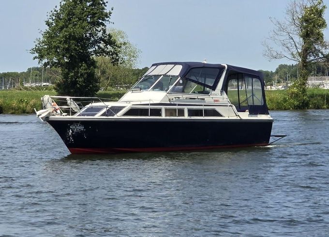 Fairline 32 Phantom