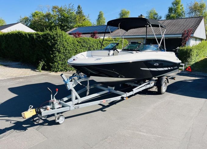 Sea Ray 190 Sunsport