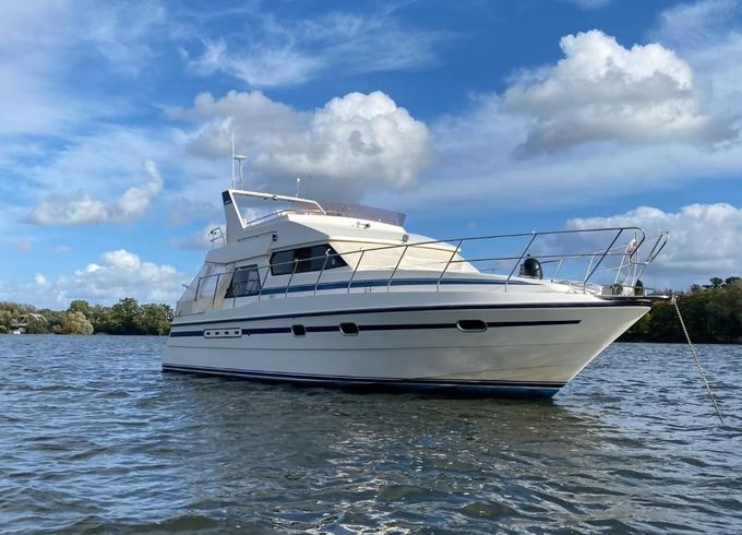 Neptunus 138 Sedan Fly