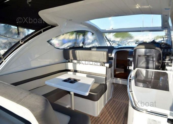 Galeon 325 HTS