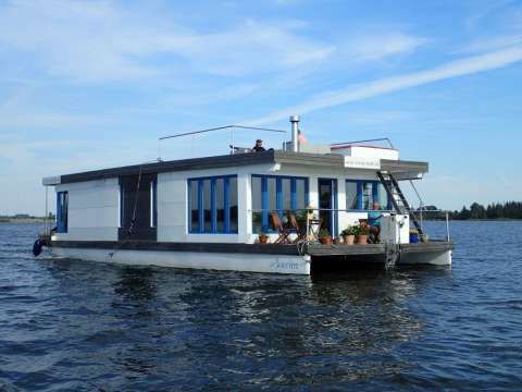 SolarYacht Plaue HBY 140