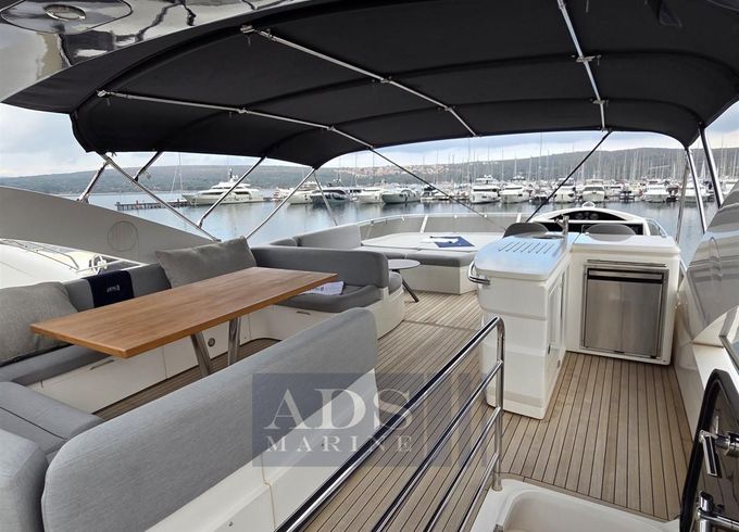 Sunseeker Manhattan 73