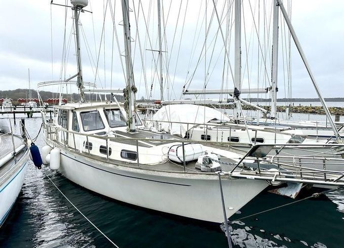Nauticat 36