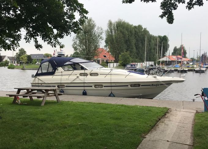 Sealine 328