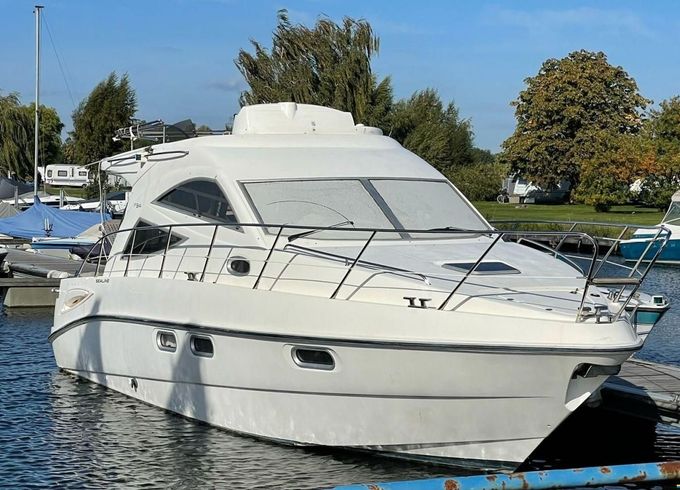 Sealine F34 Flybridge