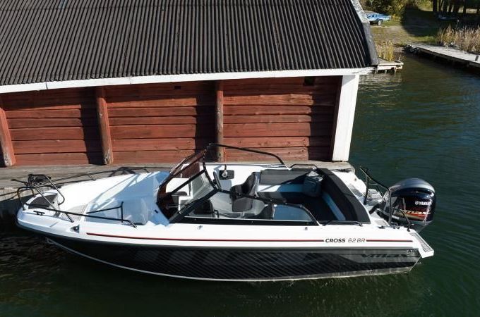 Yamarin Cross 62 BR VMAX