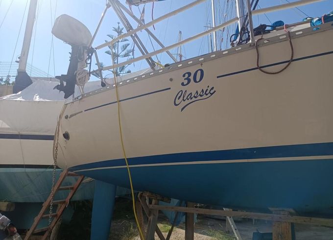Dufour 30 CLASSIC