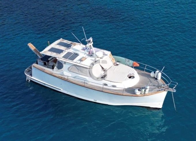 Cantiere Navale Petronio Lobster 44