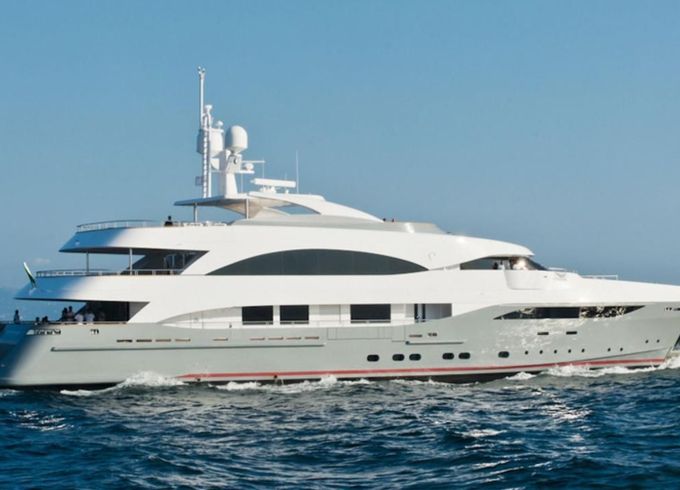 Columbus Yachts 177