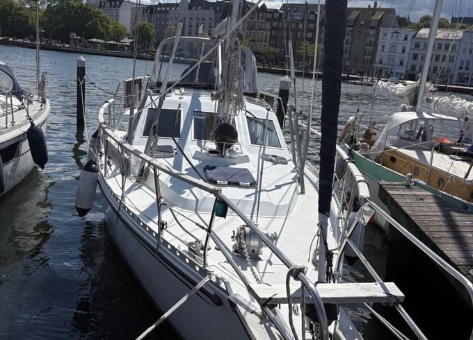 Nauticat 351