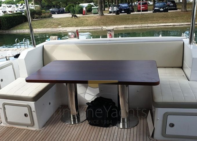 Azimut 66 Flybridge