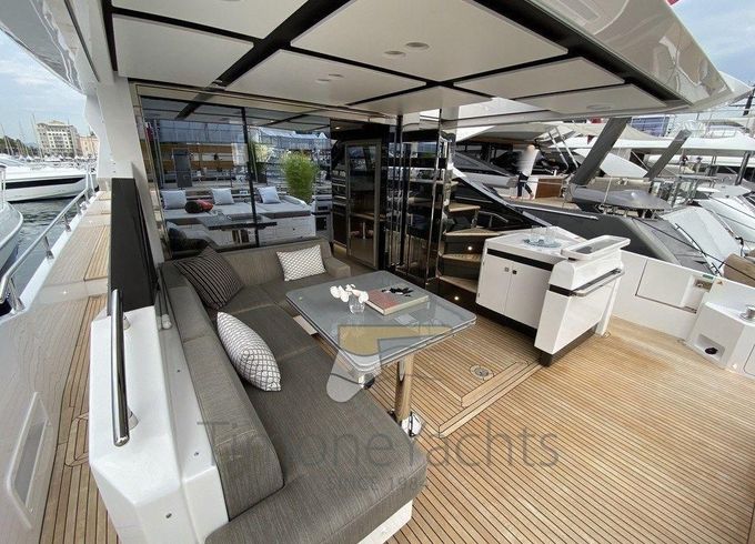 Azimut S7