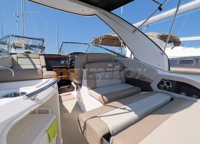 Regal 28 Express