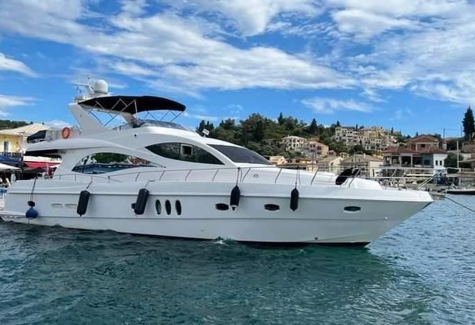 Majesty 66 Flybridge