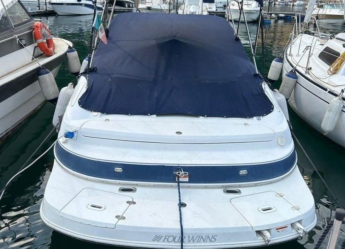 Four Winns 245 SUNDOWNER