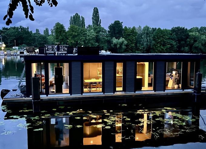 Waterbus 75