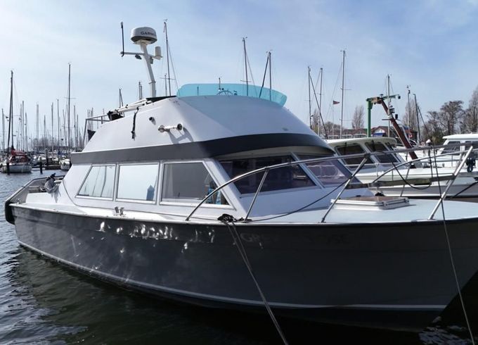 Chris Craft 11.00 Flybridge