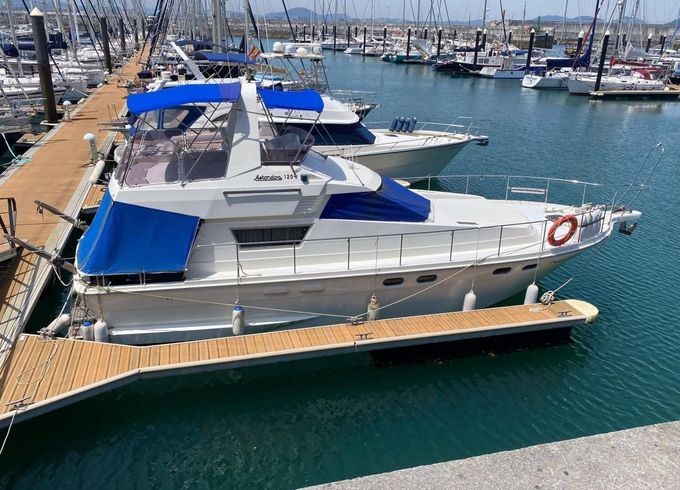 Astondoa 120