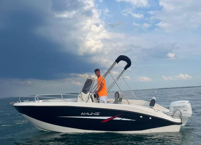 Trimarchi Amuni New/Nuova