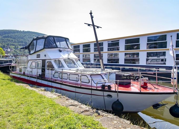 Werft Haßmersheim 15m Stahlmotoryacht