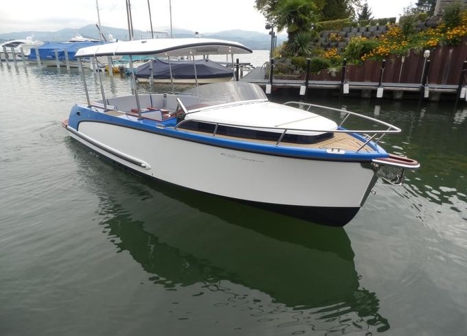 Alfastreet 23 Cabin