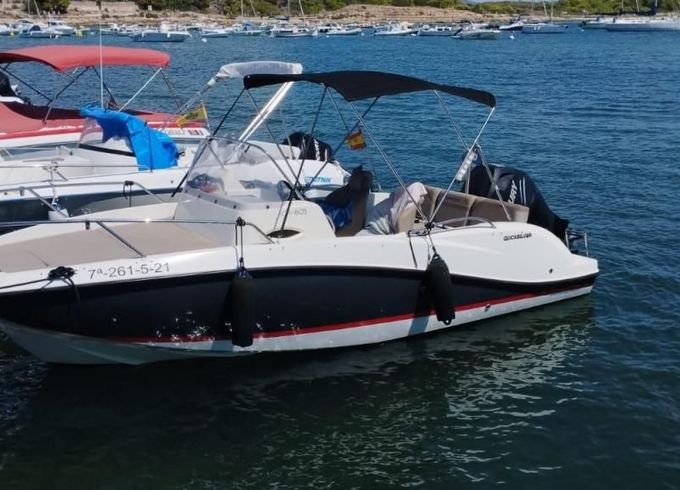 Quicksilver Activ 605 Sundeck