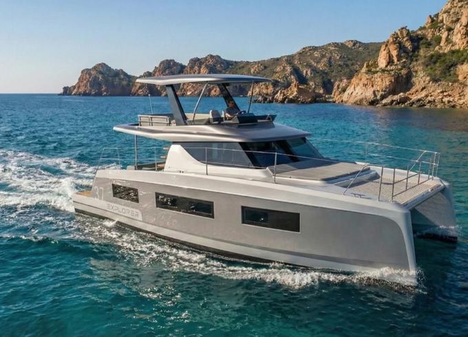 Aventura 37 Explorer Fly-Bridge