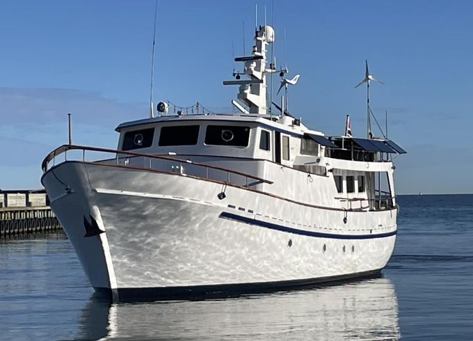 Malahide Yacht 66