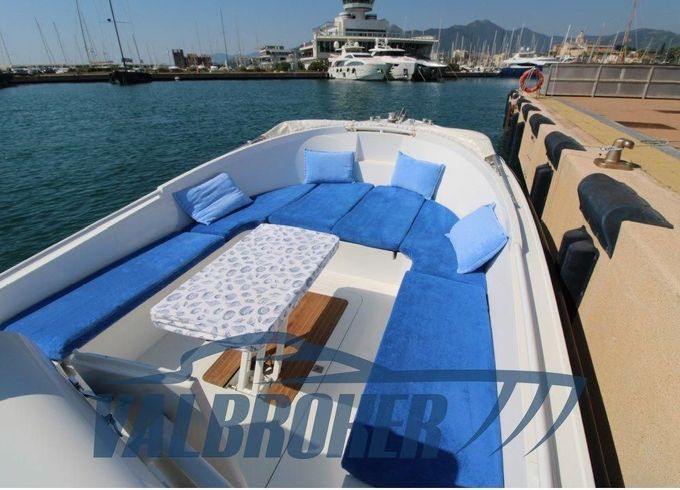 Tecnoyacht PUMA 2000